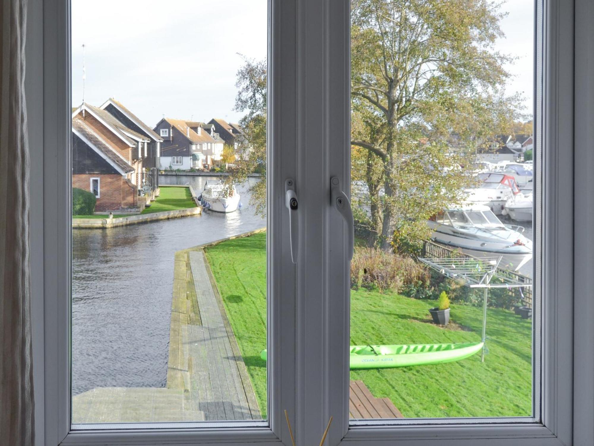 Davids Island Villa Wroxham Exterior foto